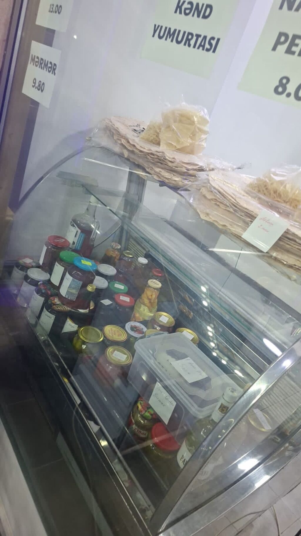 Soyuducu satilir‼ 250 azn Olcu 120 ideal veziyyetde. Sumqayit6363 — Soyuq vitrini, Bakı