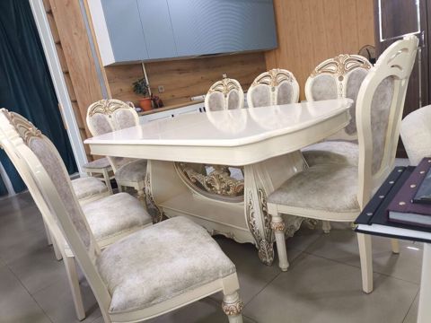 Magaza bağlanır deye ucuz qiymete dest 1500 AZN unvan vasmoy isdeyen — Digah