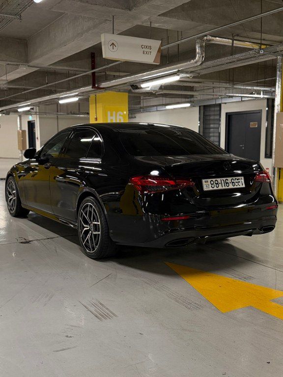Mercedes E 350, 2.0 L, 2023 il, 57 085 km — Avtomobillər, Gəncə (9)