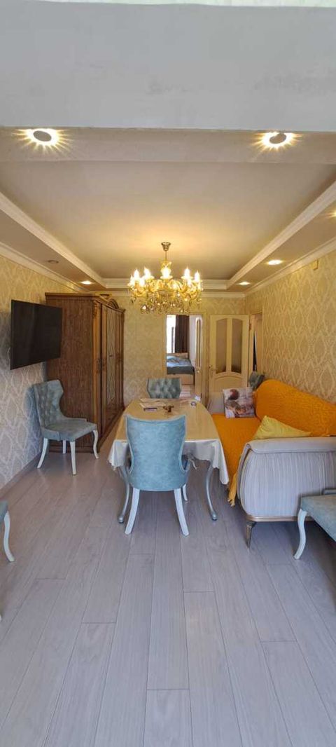 Satılır 2 otaqlı köhnə tikili 55 m² — 199 000 ₼ · Bakı · Mənzil Satılır 2 otaqlı köhnə tikili 55 m² — Bakı