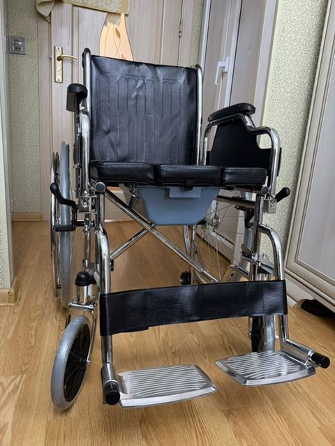Sanitar qovşaqli elil arabasi yeni — 200 ₼ · Bakı · Əlil arabalar Sanitar qovşaqli elil arabasi yeni — Bakı