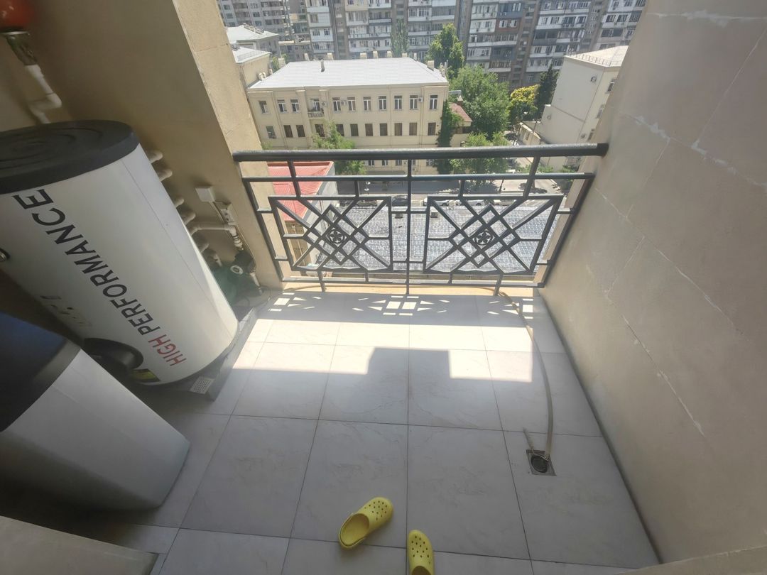 Satılır 4 otaqlı yeni tikili 285 m² — Mənzil, Bakı (9)