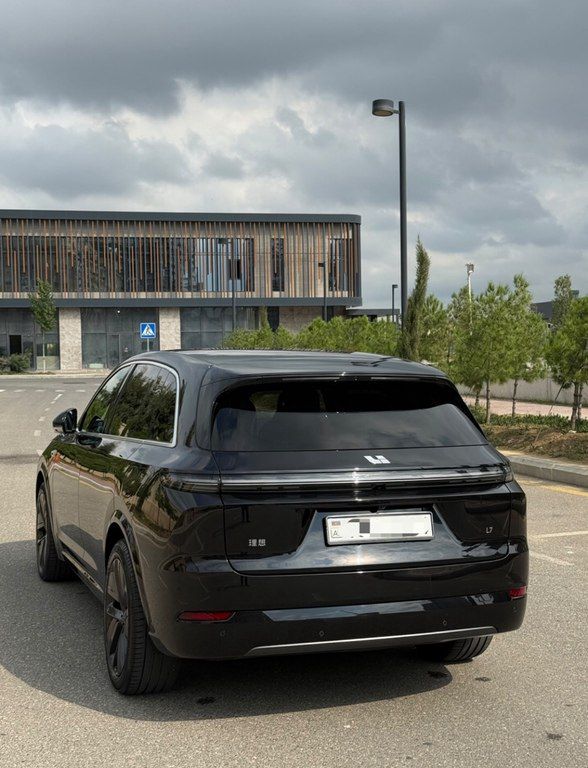 Li Auto L7, 1.5 L, 44.5 kWh, 2024 il, 19 000 km — Avtomobillər, Bakı (5)