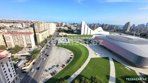 4 otaqli temirsiz mənzil satilir — 460 000 ₼ · 4 xonali · 240 m² · Bakı · Mənzil 4 otaqli temirsiz mənzil satilir — Bakı