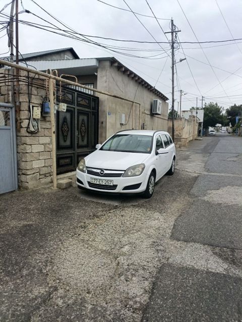 Opel Astra: 1.6 l 2009 il 306000 km Universal — 10 500 ₼ · Digah · Avtomobillər Opel Astra: 1.6 l 2009 il 306000 km Universal — Digah
