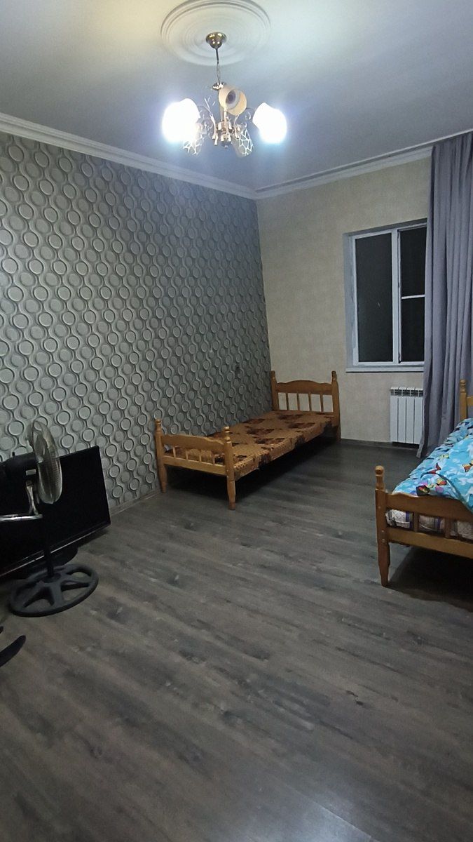 İcarəyə verilir 1 otaqlı köhnə tikili 50 m² — Mənzil, Bakı