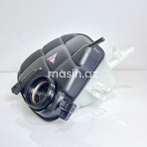 Mercedes W164 - Antifriz çəni — 40 ₼ · Bakı · Ehtiyat hissələri Mercedes W164 - Antifriz çəni — Bakı