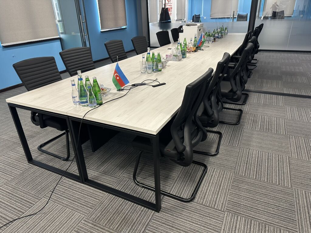 Ofis mebel dəsti Menecer masa dəsti əsas masa1400*700*750 və yan — Ofis mebeli, Saray (7)