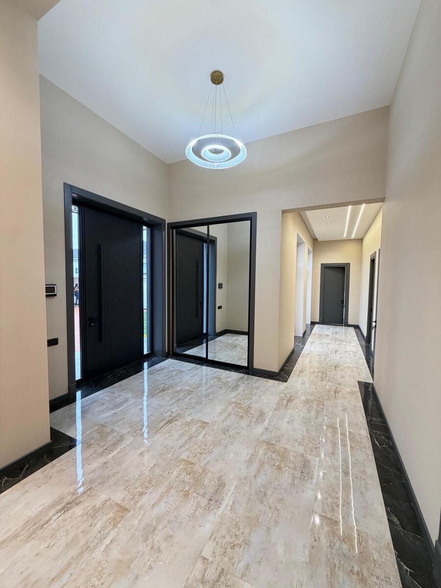Satılır 5 otaqlı həyət evi/bağ evi 200 m² — Ev, villa, Bakı (9)