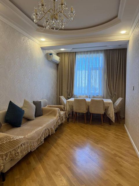 Satılır 2 otaqlı yeni tikili 85 m² — Bakı