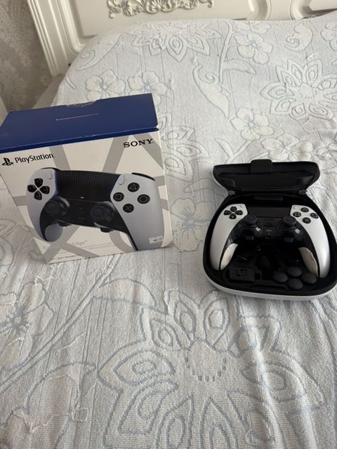 PlayStation 5 DualSense Edge Controller — Əla vəziyyətdə — Bakı