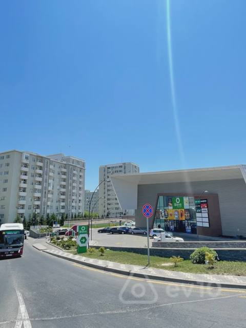 2 otaqlı mənzil, 70 m², Nazım Hikmət — kirayə — 650 ₼ · Bakı · Mənzil 2 otaqlı mənzil, 70 m², Nazım Hikmət — kirayə — Bakı