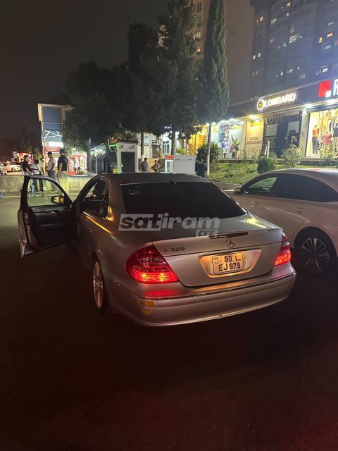 E 320 — Bakı