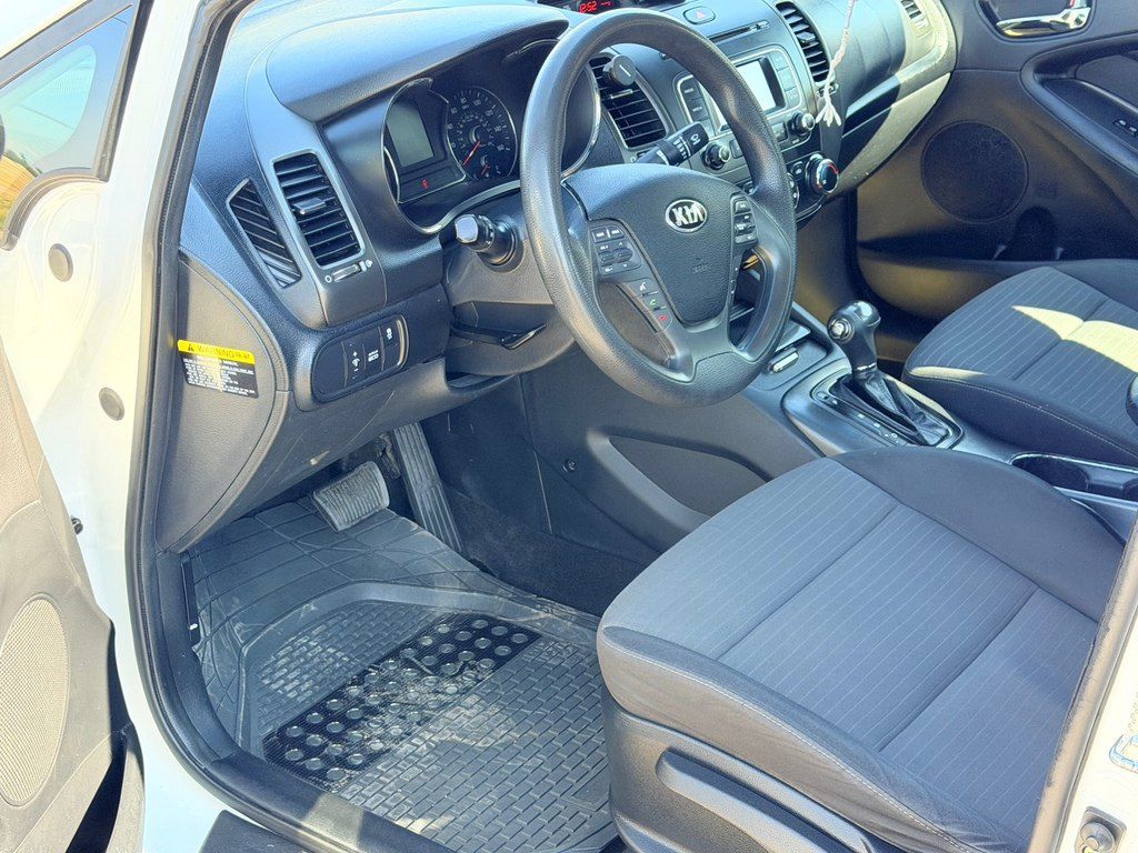 Kia Forte, 1.8 L, 2015 il, 225 308 km — Avtomobillər, Tovuz (5)