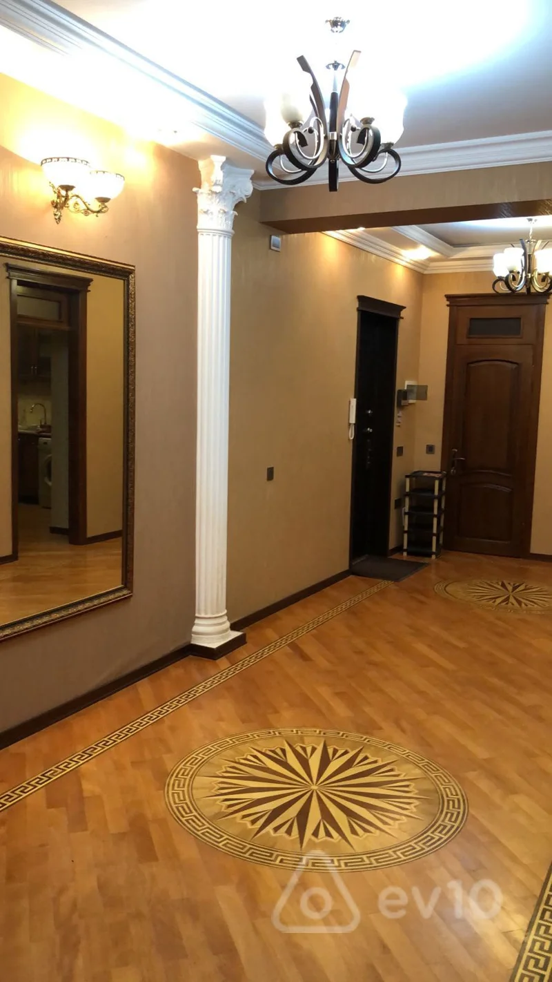 2 otaqlı mənzil, 65 m², Məhəmməd Hadi küçəsi — kirayə — Bakı