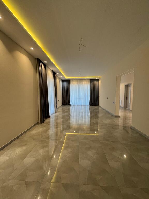 Satılır 4 otaqlı həyət evi/bağ evi 180 m² — Ev, villa, Bakı (5)