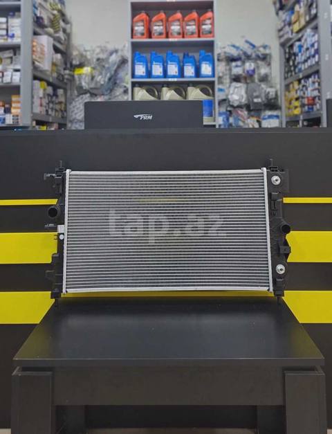 Su radiatoru Chevrolet Cruze 2014-2015 1.4 restayling — 105 ₼ · Bakı · Soyutma sistemi Su radiatoru Chevrolet Cruze 2014-2015 1.4 restayling — Bakı