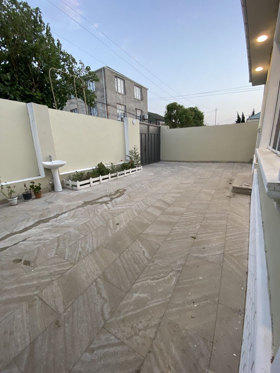 Satılır 5 otaqlı həyət evi/bağ evi 130 m² — Ev, villa, Bakı (2)