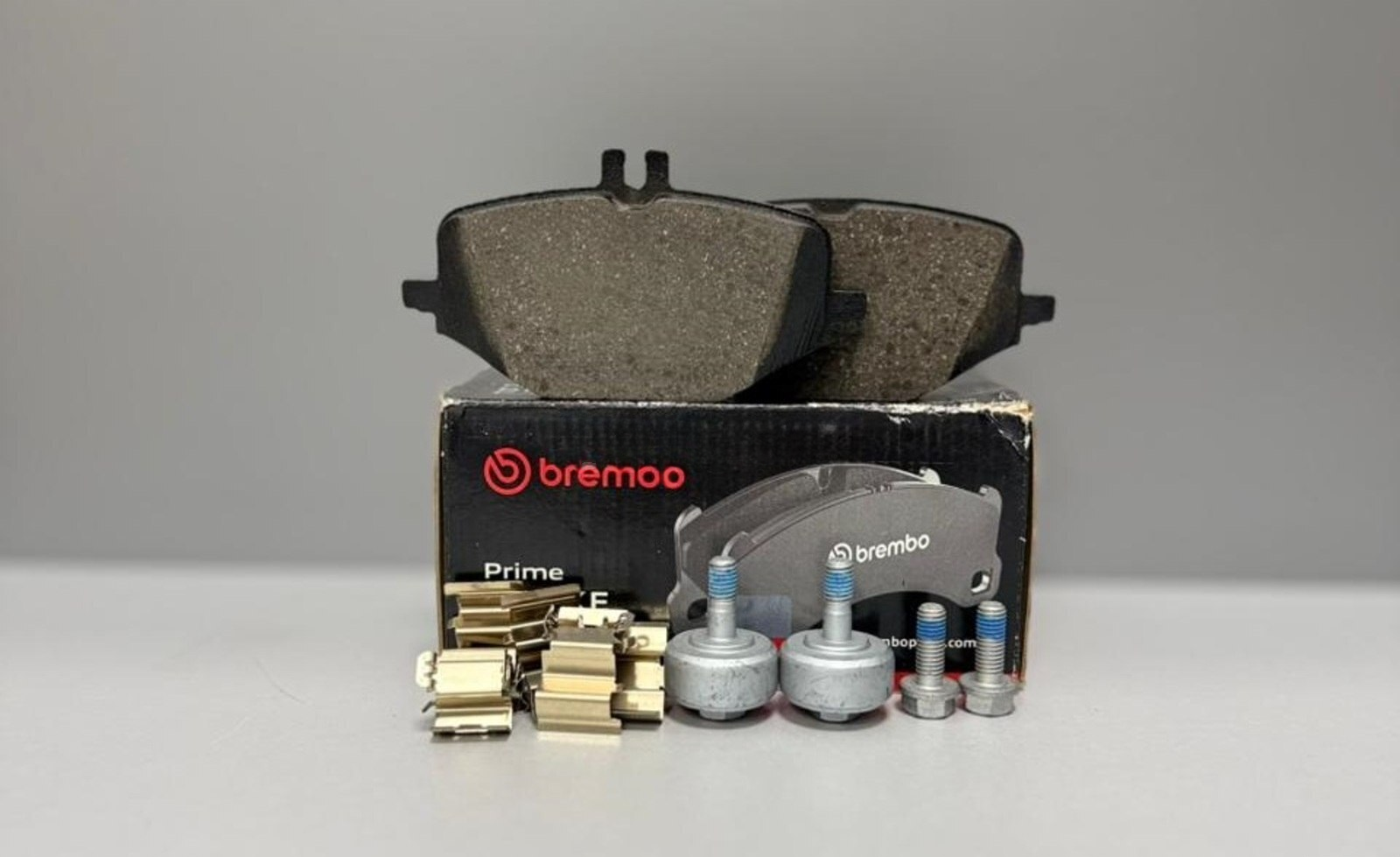 Ön əyləc bəndi Brembo Mercedes-Benz G-Class/GLE/GLS — 160 ₼ · Bakı · Avto Ön əyləc bəndi Brembo Mercedes-Benz G-Class/GLE/GLS — Bakı