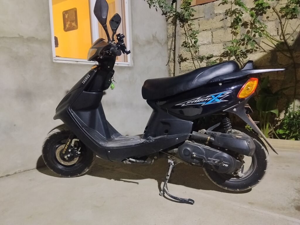 Moped satılır ünvan Bilgəh Qəsəbəsi Real alıcı olsa endirim edecem — Mopedlər və skuterlər, Bakı