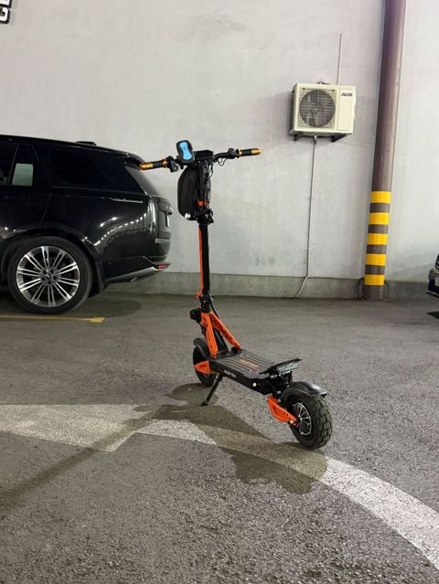 1aydı almışam heçbir problemi yoxdu üstundə oturacagı dəbilqəsi var — 850 ₼ · Bakı · Mopedlər və skuterlər 1aydı almışam heçbir problemi yoxdu üstundə oturacagı dəbilqəsi var — Bakı
