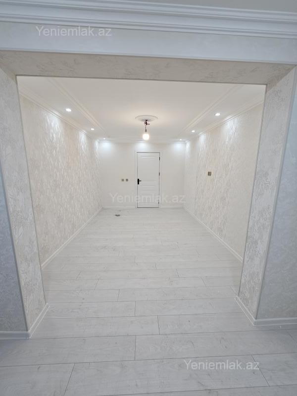 Satılır 2 otaqlı Bina evi menzil (Köhnə tikili), 46 m², 5-ci mikrorayon — Mənzil, Sumqayıt (8)