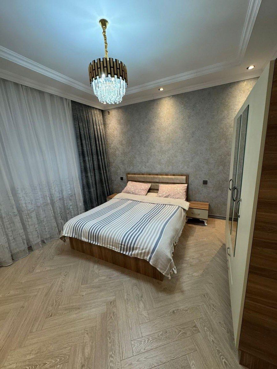 Satılır 5 otaqlı həyət evi/bağ evi 240 m² — Ev, villa, Bakı (11)