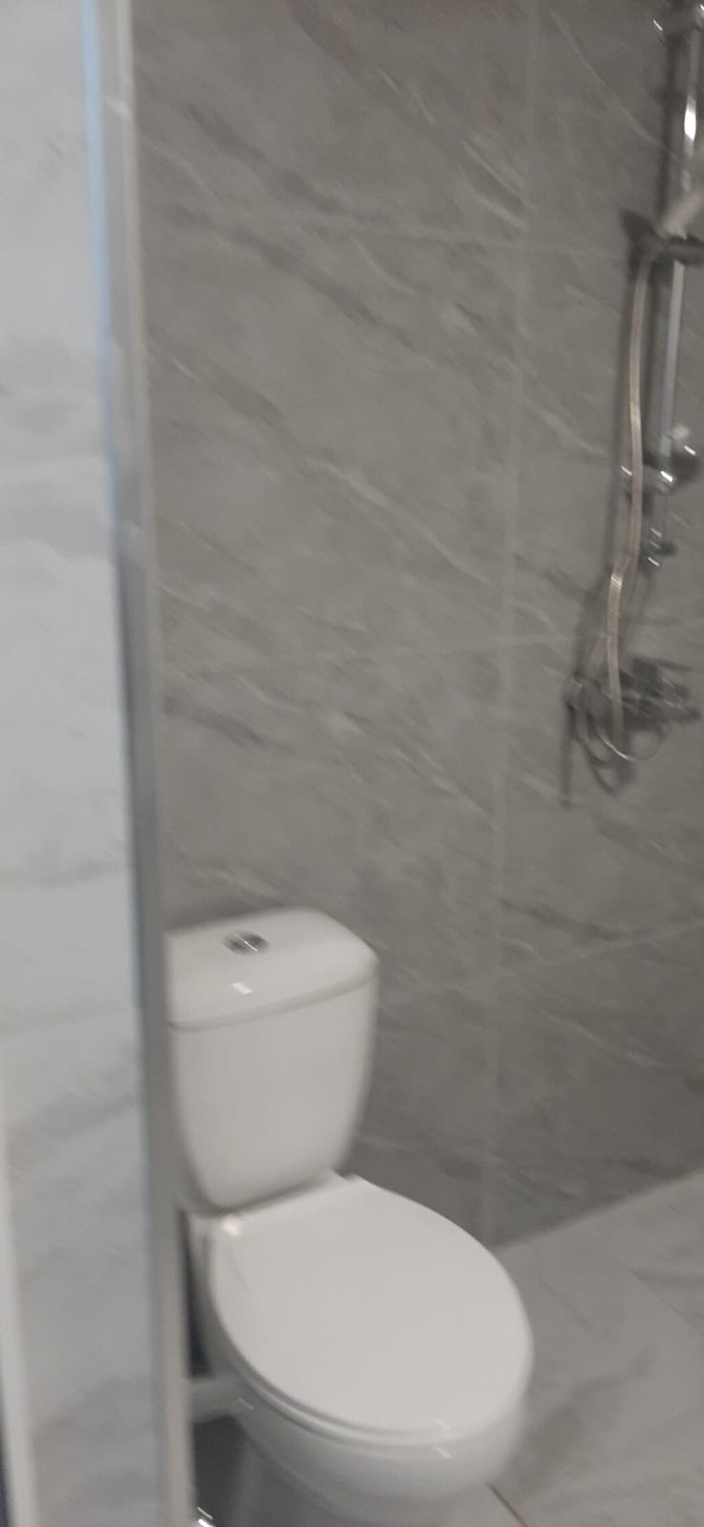 Afff da 28 ci məhlə 18/15 .35 kv əşyalı 1/2 mənzil 350 azn kirayə — Mənzil, Xırdalan (3)
