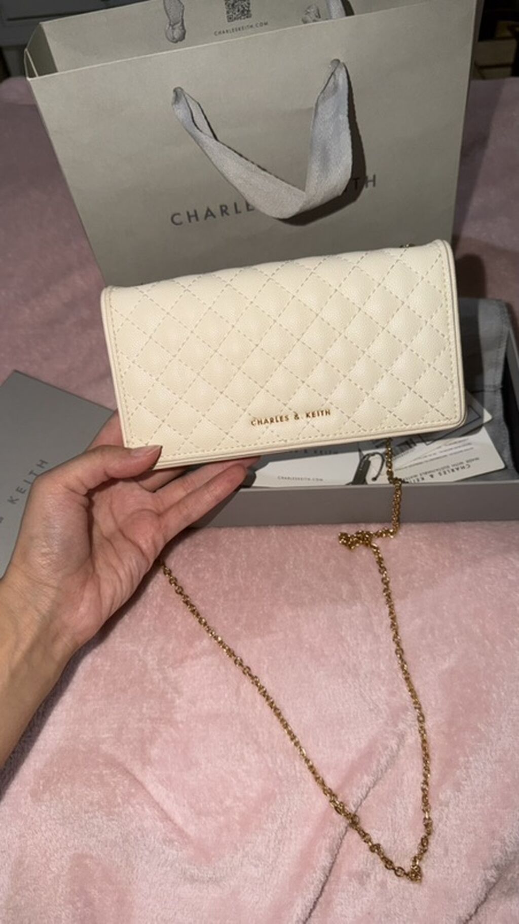 Klatç, Charles & Keith, İşlənmiş — Çantalar, çamadanlar, cüzdanlar, Digah (3)