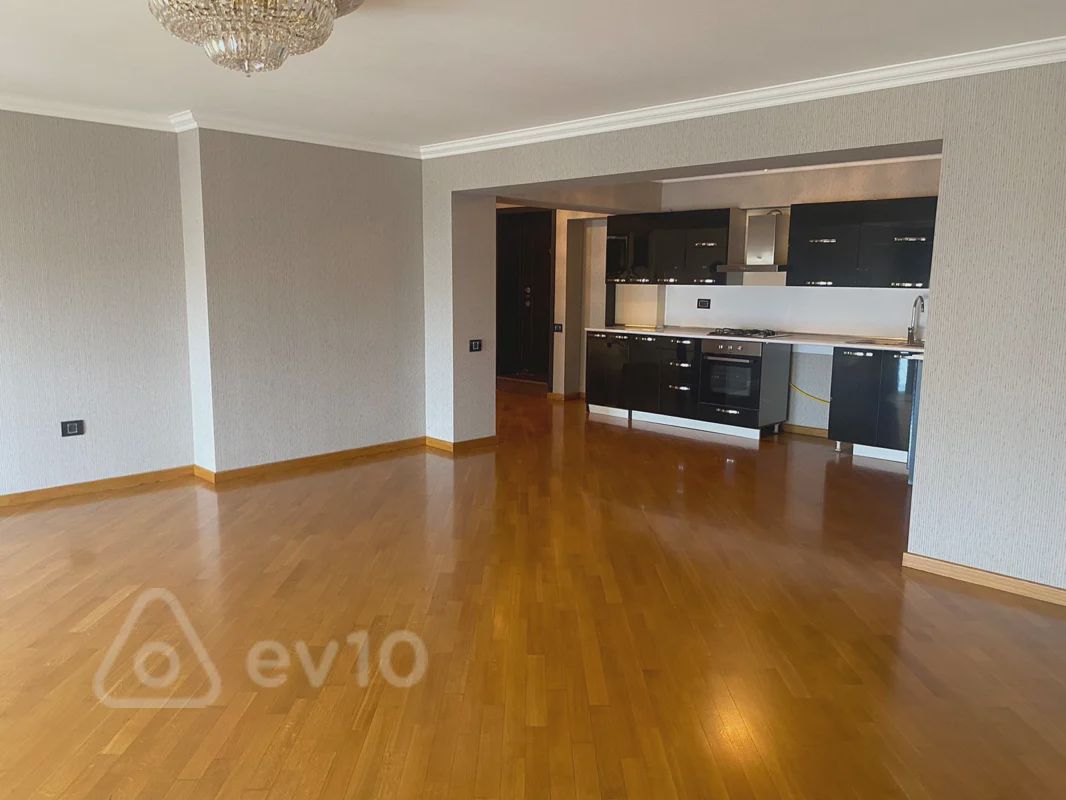 5 otaqlı mənzil, 380 m², Insaatcilar pros — Mənzil, Bakı (4)