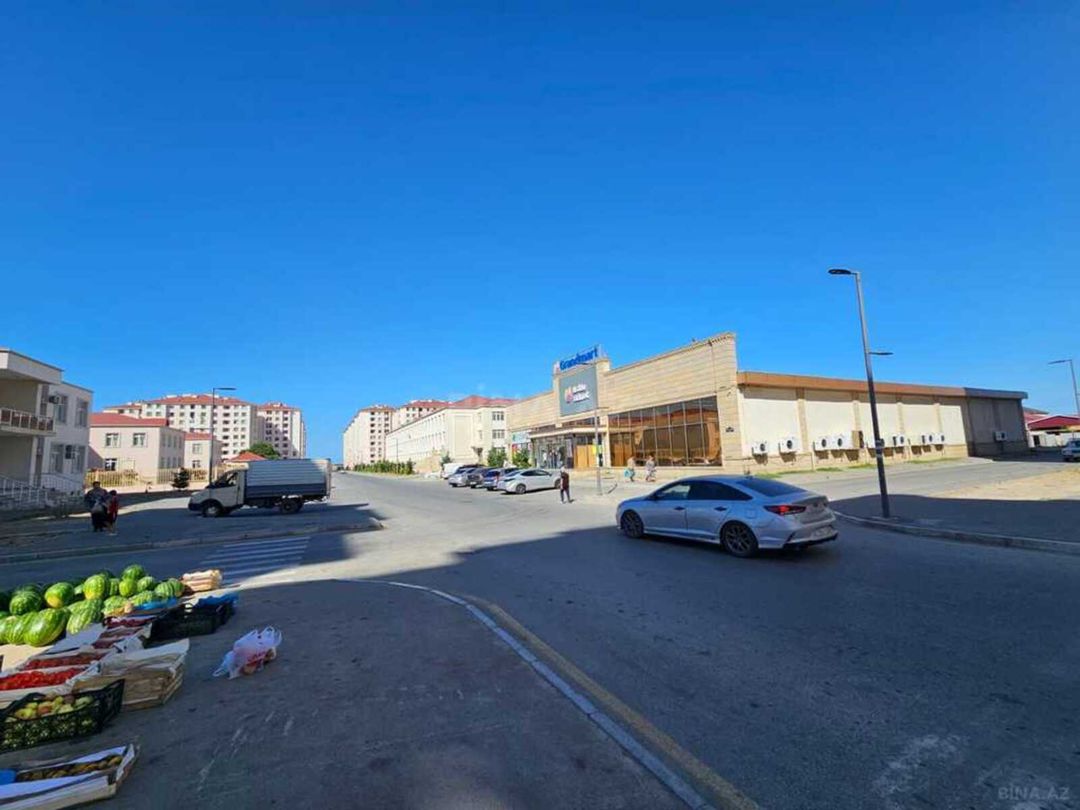 Satılır obyekt 1370 m² — Əmlak, Bakı (4)