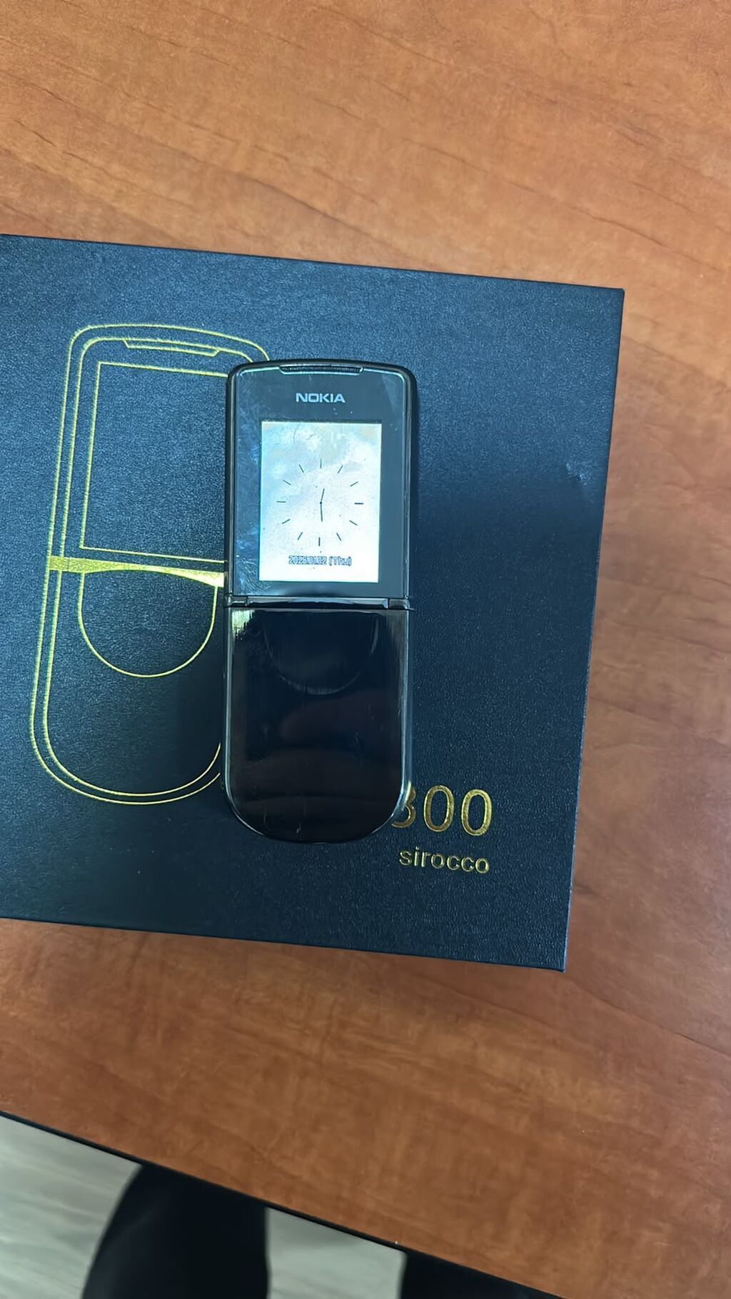 Nokia 8 Sirocco, rəng - Qara, Düyməli — Nokia, Bakı (3)
