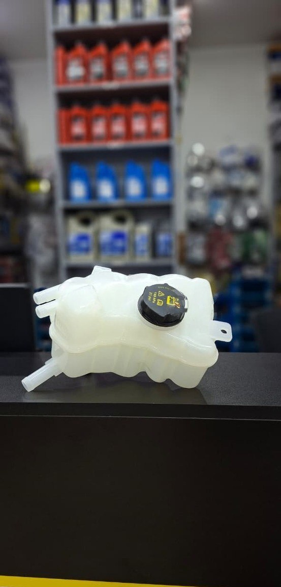 Antifriz çəni Ford Fusion 2013-2021 — Bakı
