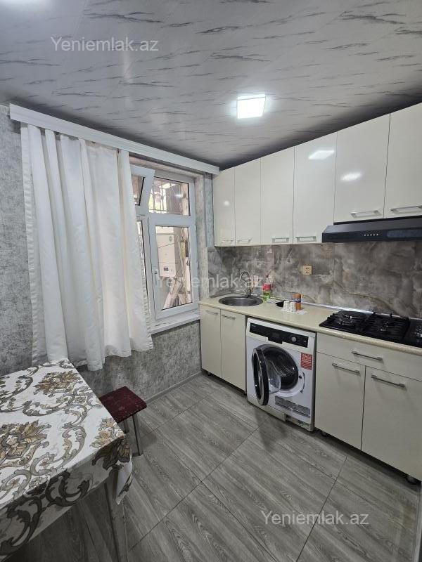 Satılır 2 otaqlı Bina evi menzil (Köhnə tikili), 45 m², 2-ci mikrorayon — Mənzil, Sumqayıt (5)