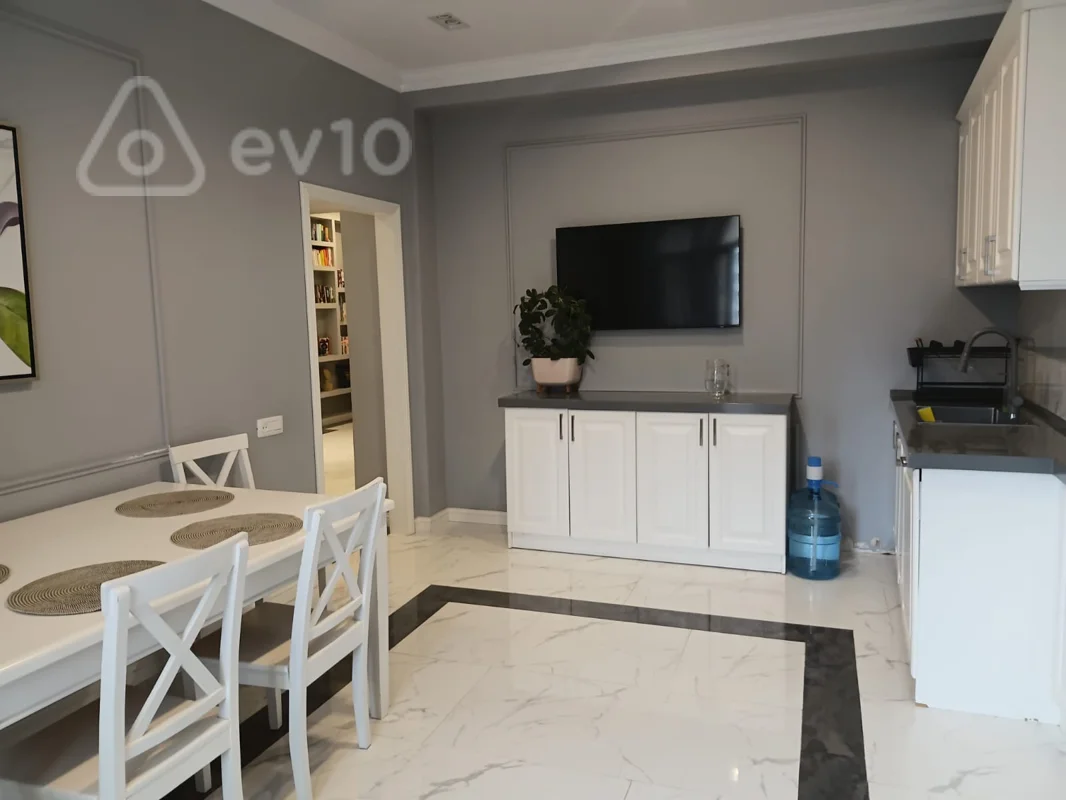 3 otaqlı mənzil, 157 m², Xocalı Pr. — kirayə — Mənzil, Bakı (6)