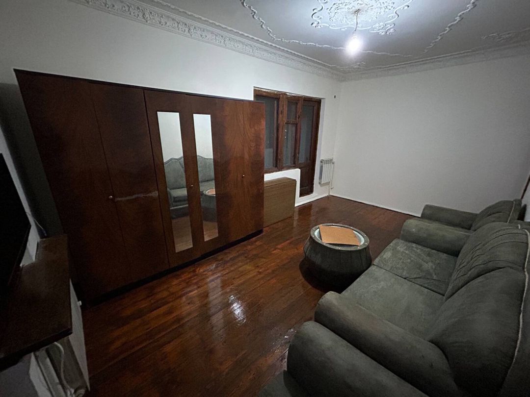 İcarəyə verilir 2 otaqlı köhnə tikili 45 m² — Mənzil, Bakı (2)