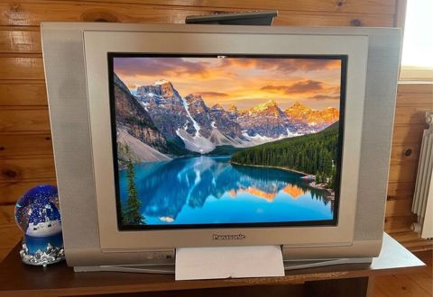 Panasonic kineskop televizor - Ekran: təxminən 29–32 düym diaqonal — 35 ₼ · Masazır · Televizorlar Panasonic kineskop televizor - Ekran: təxminən 29–32 düym diaqonal — Masazır
