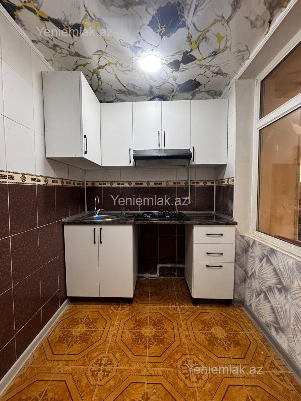 Satılır 2 otaqlı Bina evi menzil (Köhnə tikili), 50 m², 3-cü mikrorayon — Mənzil, Sumqayıt (6)