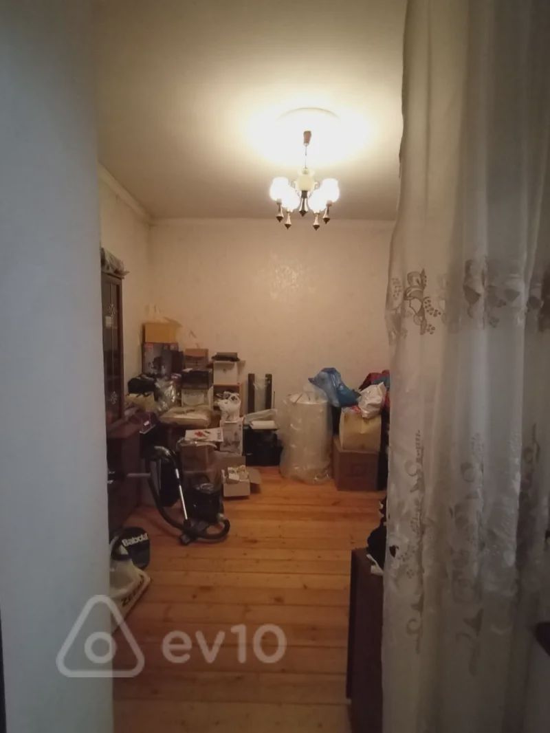 5 otaqlı həyət evi, 200 m², Yasamal r-n Z.Kerimov 26 — Ev, villa, Bakı (5)