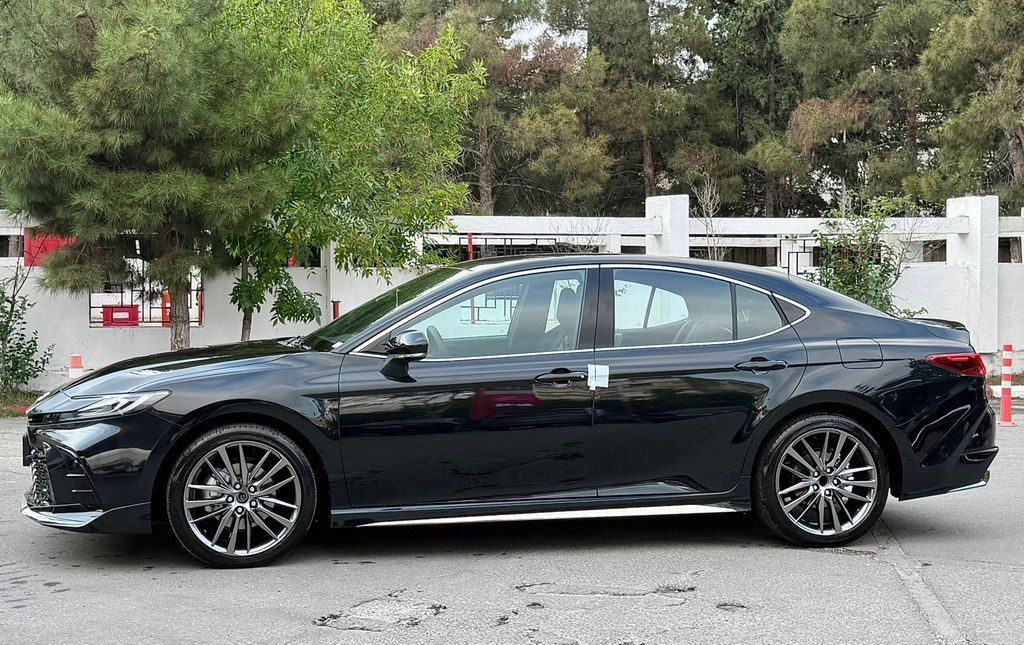 Toyota Camry, 2.0 L, 1 kWh, 2026 il, yeni — Avtomobillər, Bakı (3)