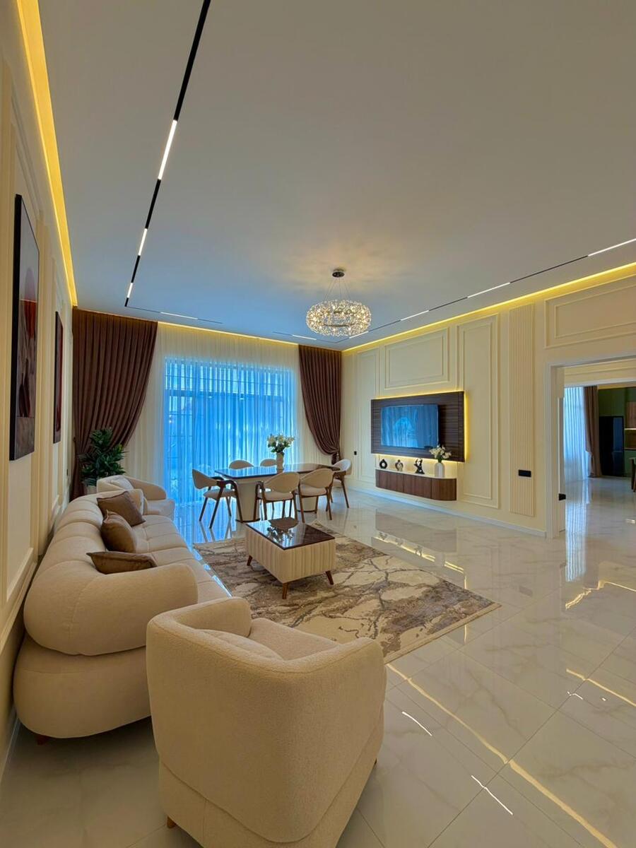 Satılır 4 otaqlı həyət evi/bağ evi 190 m² — Ev, villa, Bakı (12)