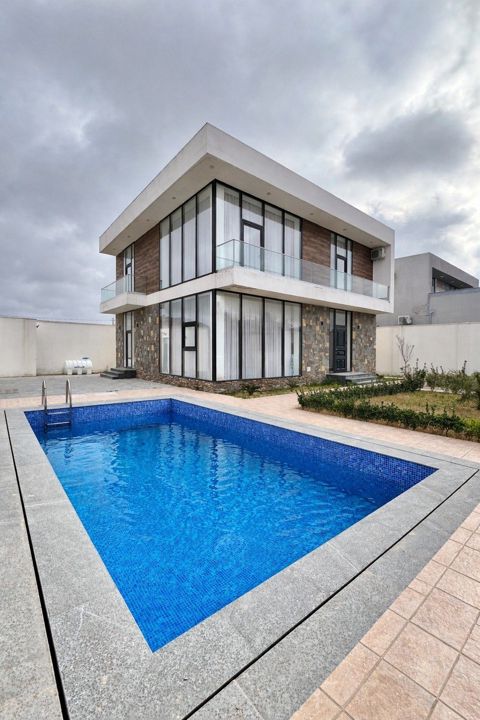 Satılır 4 otaqlı həyət evi/bağ evi 210 m² — Bakı