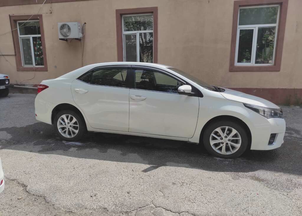 Toyota Corolla, 2014 il, 40000 km, 1.6 L 90-UV-959 — Avtomobillər, Bakı (2)
