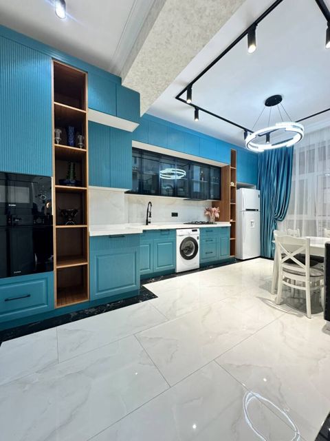 Satılır 3 otaqlı yeni tikili 145 m² — Bakı