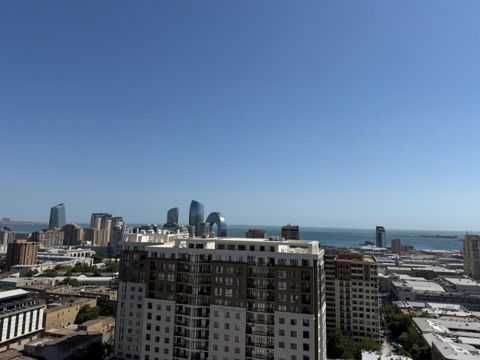 Satılır 2 otaqlı yeni tikili 88 m² — Bakı