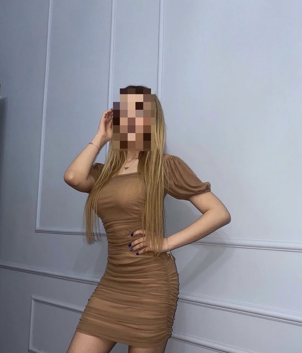 Brend: Missguided Ingiltereden alinib yeni — Axşam paltarları, Bakı (2)