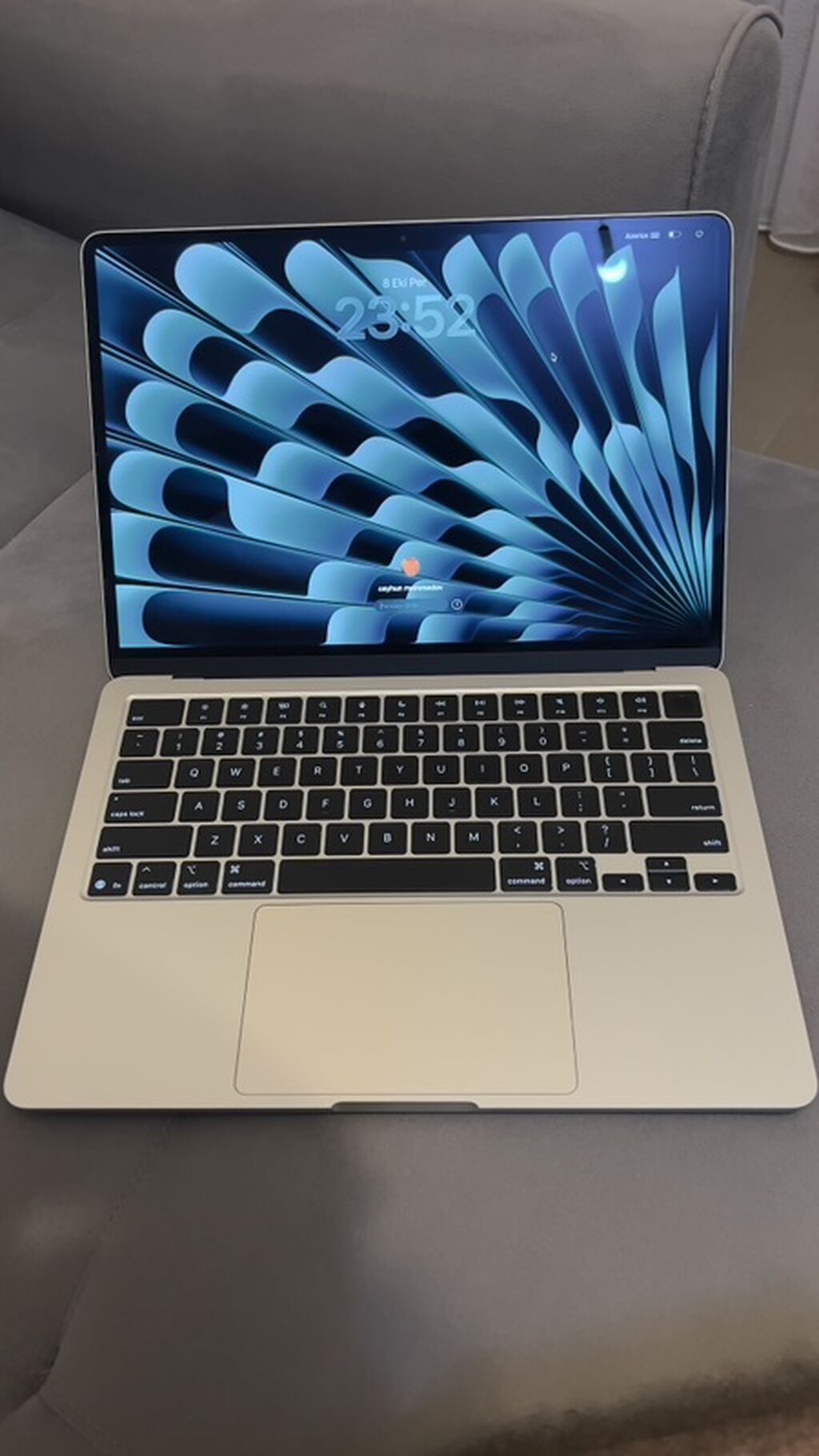 MacBook Air M4 — İdeal vəziyyətdə (Problemsiz) Özünə problemsiz — Apple Macbook, Bakı (2)