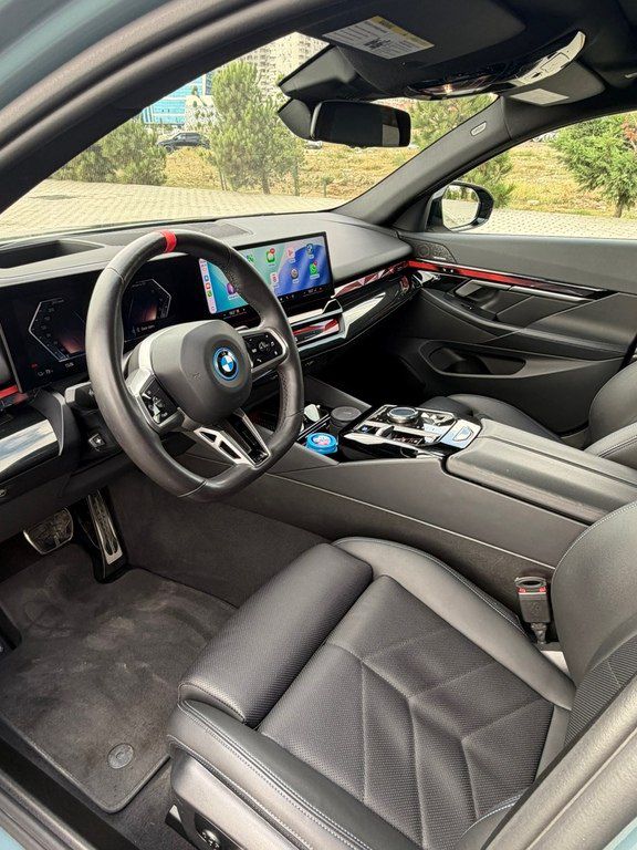 BMW i5, 83.9 kWh, 2024 il, 44 000 km 10-KY-123 — Avtomobillər, Bakı (9)