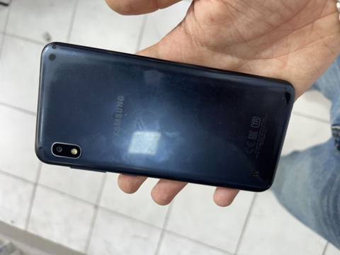 Samsung Galaxy A10, 32 GB, rəng - Qara — Bakı