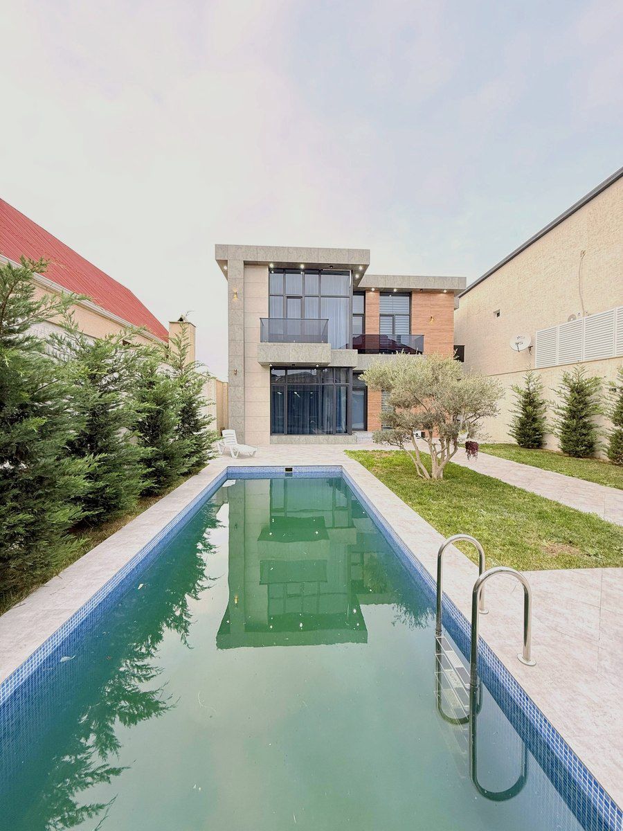 Satılır 4 otaqlı həyət evi/bağ evi 250 m² — Ev, villa, Bakı (2)